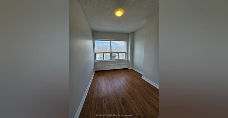 201-1801 Eglinton Avenue W, Toronto, ON, M6E 2H8 - 12