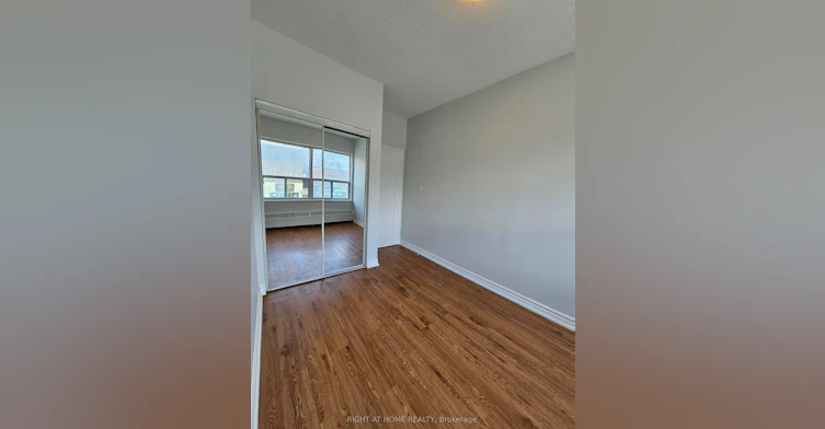 201-1801 Eglinton Avenue W, Toronto, ON, M6E 2H8 - 14