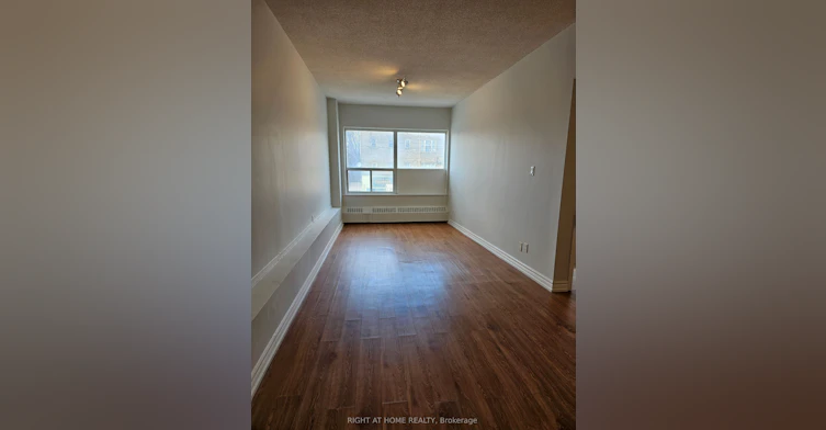 201-1801 Eglinton Avenue W, Toronto, ON, M6E 2H8 - 10