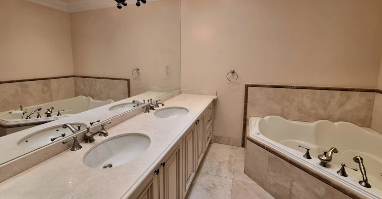 378 Douglas Avenue, Toronto, ON, M5M 1H4 - 25