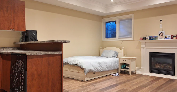 378 Douglas Avenue, Toronto, ON, M5M 1H4 - 8