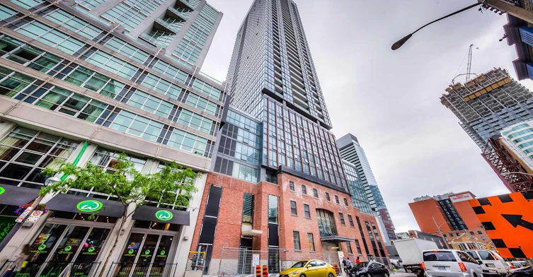 1305-88 Blue Jays Way, Toronto, ON, M5V 2G3