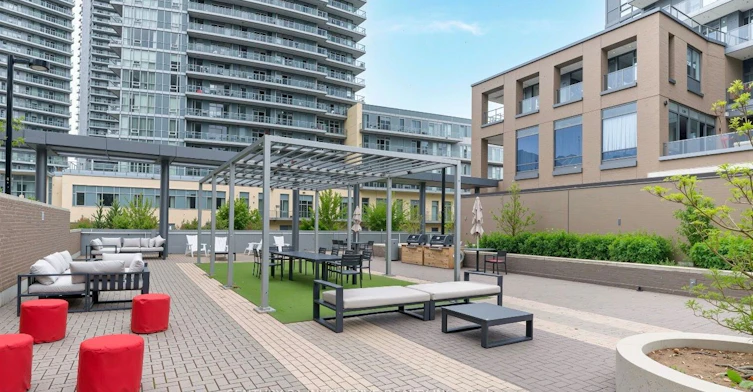 1306-52 Forest Manor Rd Road, Toronto, ON, M2J 0E2 - 2