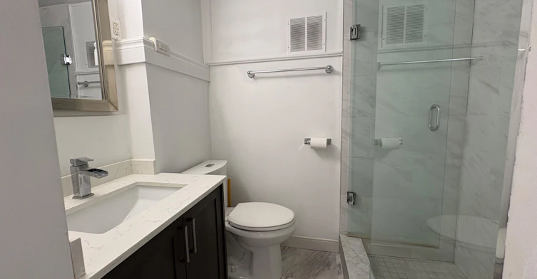 Main-101 Burnside Drive, Toronto, ON, M6G 2M9 - 16