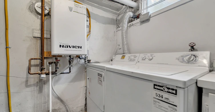Bsmt-31 Larabee Crescent, Toronto, ON, M3A 3E6 - 6