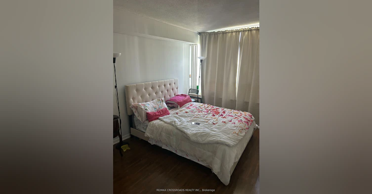 1012-91 Townsgate Drive, Vaughan, ON, L4J 8E8 - 6