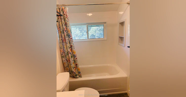 25-84 Barber Greene Road, Toronto, ON, M3C 1Z9 - 16