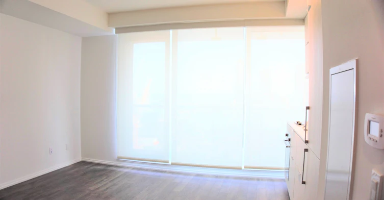 3508-197 Yonge Street, Toronto, ON, M5B 1M4 - 3