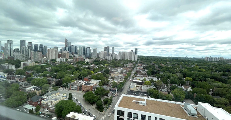 2109-10 Oak Street, Toronto, ON, M5A 0Z1 - 5