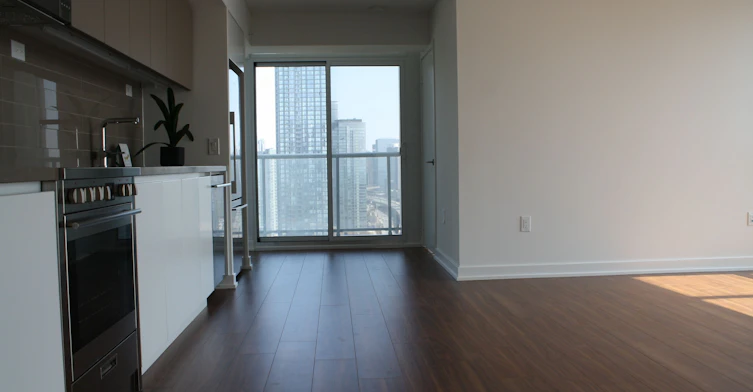 2906-75 Queens Wharf Road, Toronto, ON, M5V 0J8 - 4