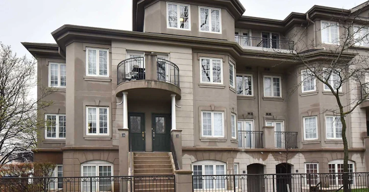 C22-108 Finch Avenue W, Toronto, ON, M2N 6W6
