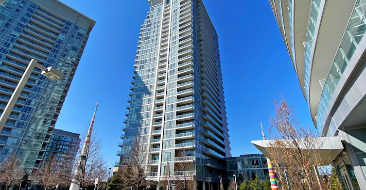 1909-66 Forest Manor Road, Toronto, ON, M2J 0B7 - 2