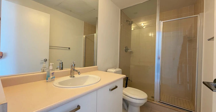 1802-832 Bay Street, Toronto, ON, M5S 1Z6 - 3