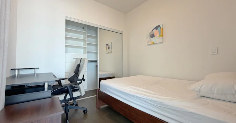 1802-832 Bay Street, Toronto, ON, M5S 1Z6 - 8