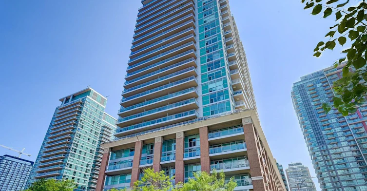 Lph06-100 Western Battery Road, Toronto, ON, M6K 3S2