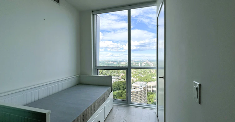 4608-1 Yorkville Avenue, Toronto, ON, M4W 0B1 - 7