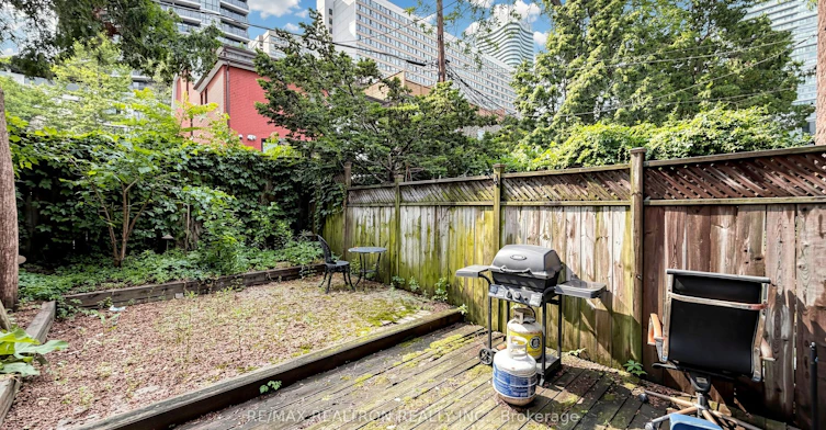 30 Mcgill Street, Toronto, ON, M5B 1H2 - 31