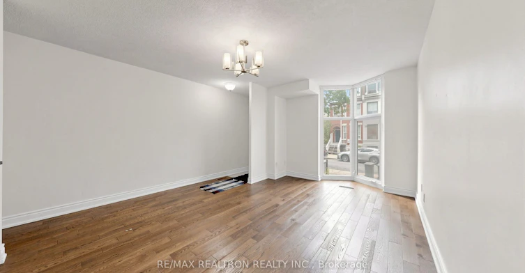 30 Mcgill Street, Toronto, ON, M5B 1H2 - 3