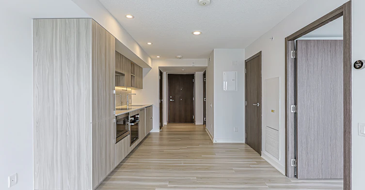 2707-17 Bathurst Street, Toronto, ON, M5V 0N1 - 11