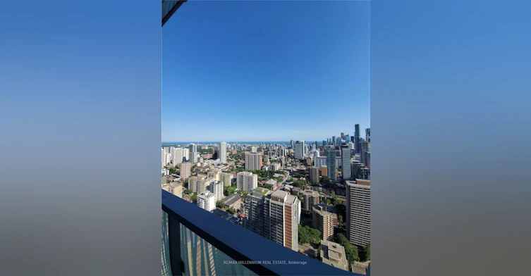 4105-50 Charles Street E, Toronto, ON, M4Y 0C3