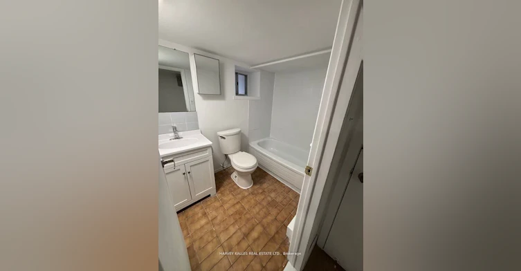 3-1215 Bathurst Street, Toronto, ON, M5R 3H3 - 6