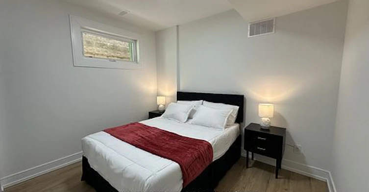 1B-171 Cedric Avenue, Toronto, ON, M6C 3X7 - 4