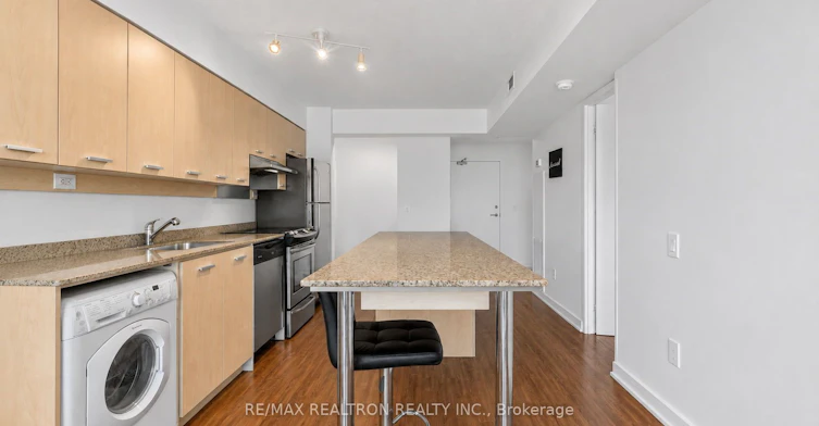 510-29 Singer Court, Toronto, ON, M2K 0B3 - 11