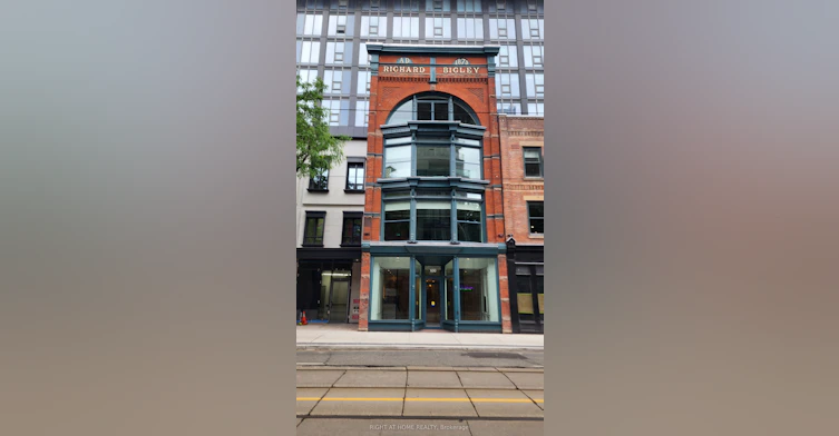 1503-100 Queen Street E, Toronto, ON, M5C 0B5 - 2