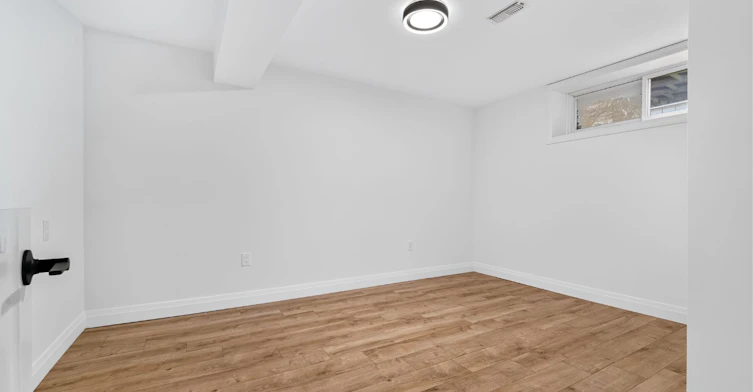 39 Treadgold Crescent, Toronto, ON, M3A 1X1 - 16