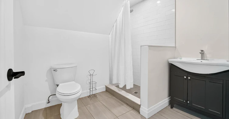 39 Treadgold Crescent, Toronto, ON, M3A 1X1 - 22