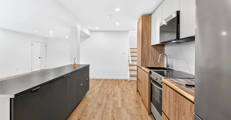 39 Treadgold Crescent, Toronto, ON, M3A 1X1 - 19