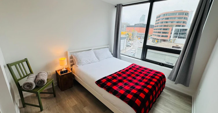 327-28 Eastern Avenue, Toronto, ON, M5A 0Y2 - 4