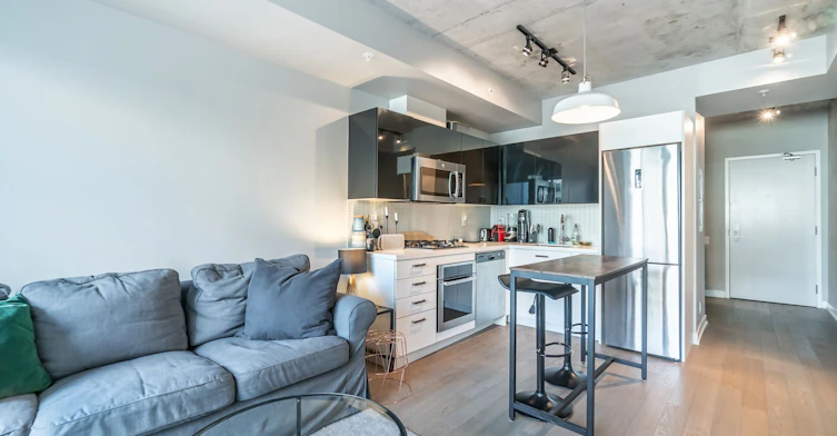 603-39 Brant Street, Toronto, ON, M5V 0M8 - 19