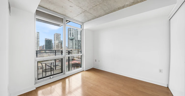 1702-11 Brunel Court, Toronto, ON, M5V 3Y3 - 19