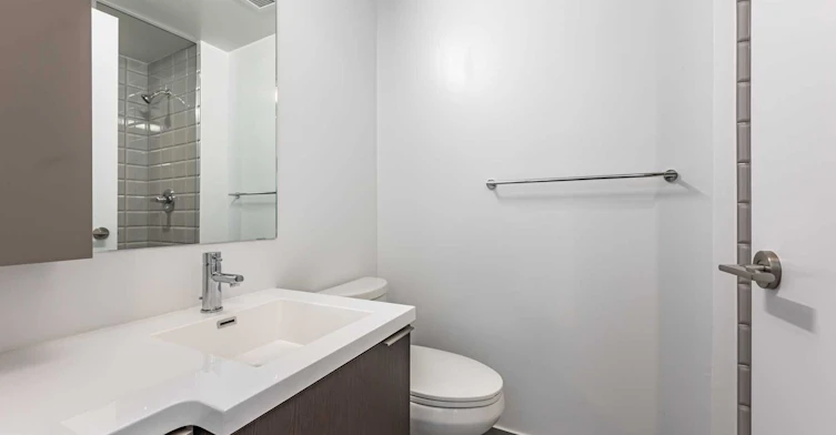 1108-203 College Street, Toronto, ON, M5T 1P9 - 10