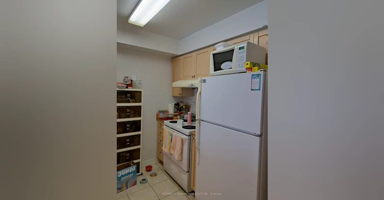 1112-28 Olive Avenue, Toronto, ON, M2N 7E6 - 3