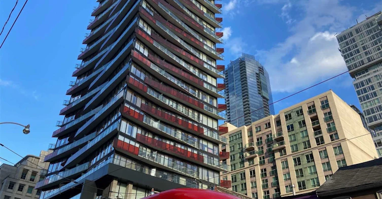 912-215 Queen Street W, Toronto, ON, M5A 1S2