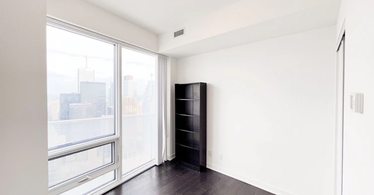 6302-100 Harbour Street, Toronto, ON, M5J 0B5 - 6