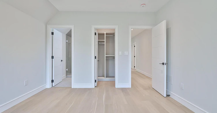 741 Woburn Avenue, Toronto, ON, M5M 1M2 - 32