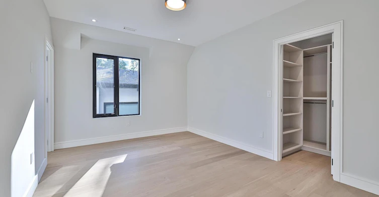 741 Woburn Avenue, Toronto, ON, M5M 1M2 - 26