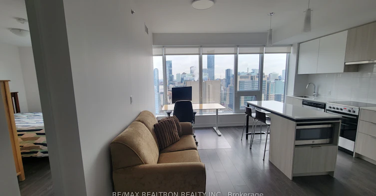 2807-203 College Street, Toronto, ON, M5T 1P9 - 2
