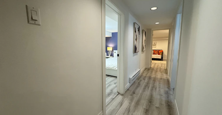 Lower Apartment-1196 Avenue Road, Toronto, ON, M5N 2G1 - 12