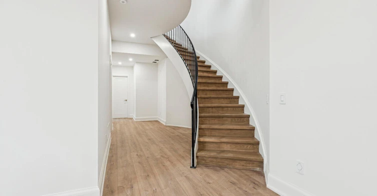 78 Burncrest Drive, Toronto, ON, M5M 2Z5 - 29