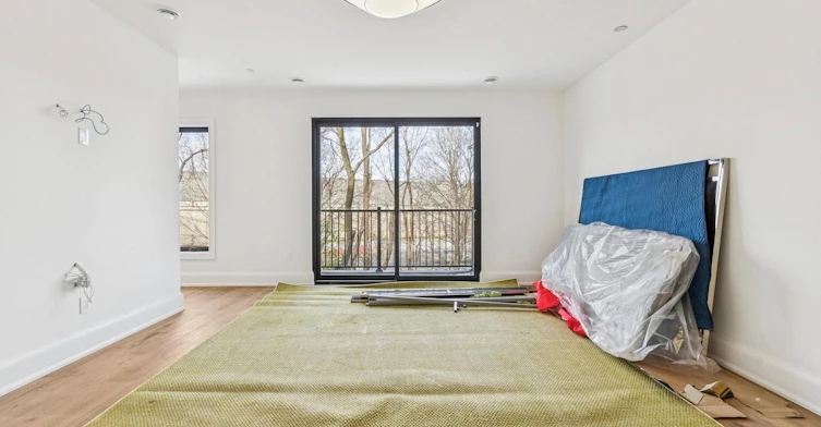 78 Burncrest Drive, Toronto, ON, M5M 2Z5 - 8