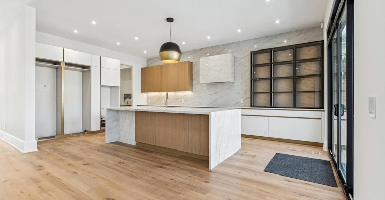 78 Burncrest Drive, Toronto, ON, M5M 2Z5 - 46