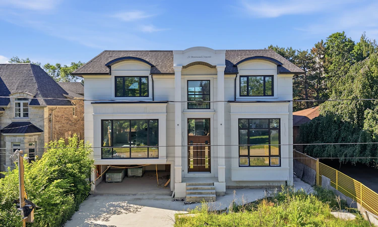23 Morewood Crescent