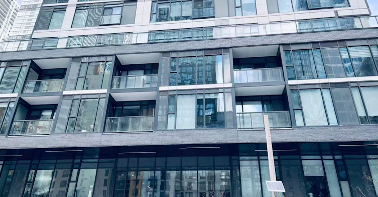 704-65 Mutual Street, Toronto, ON, M5B 0E5