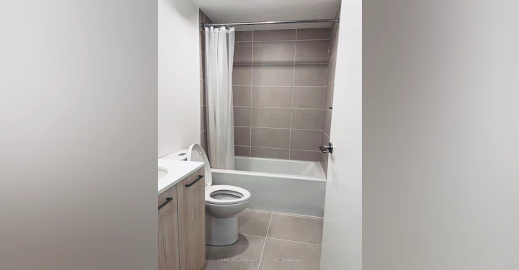 704-65 Mutual Street, Toronto, ON, M5B 0E5 - 5