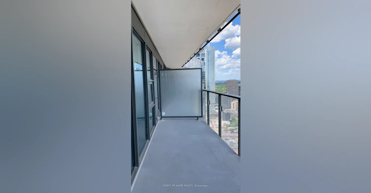 4301-11 Wellesley Street W, Toronto, ON, M4Y 0G4 - 7