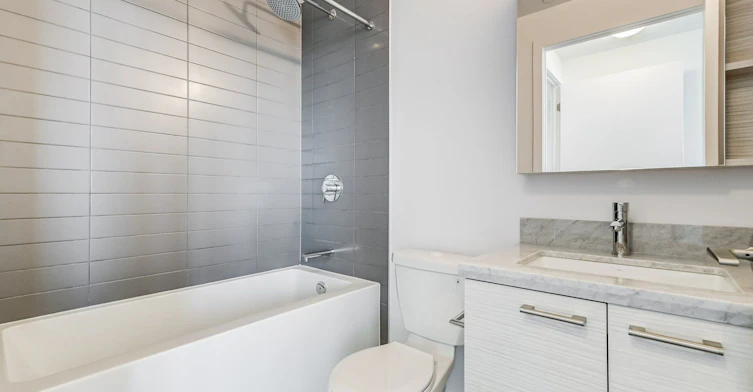 5402-2221 Yonge Street, Toronto, ON, M4S 2B4 - 10